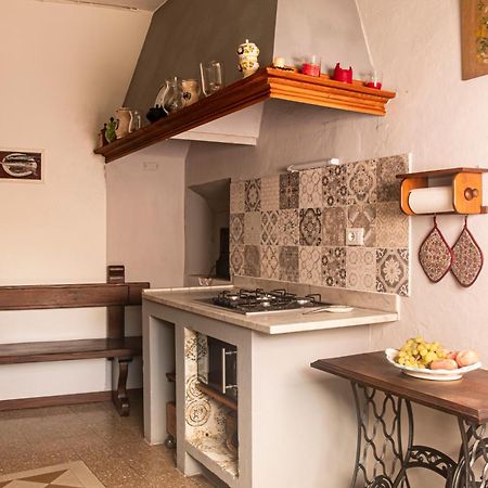 Palazzo Micheletti Lucca Apartment ภายนอก รูปภาพ