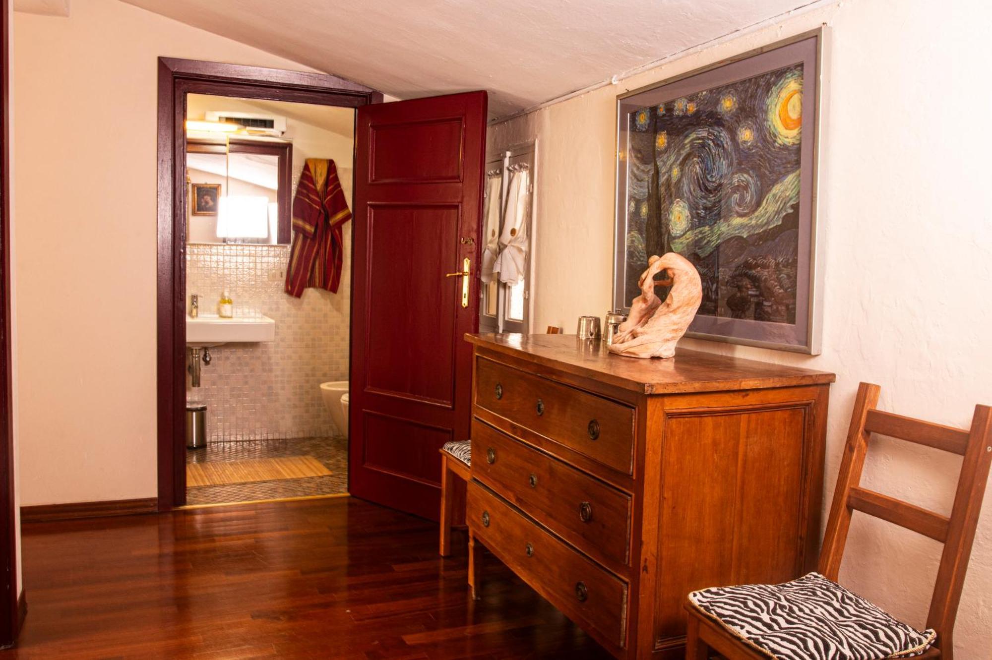 Palazzo Micheletti Lucca Apartment ภายนอก รูปภาพ