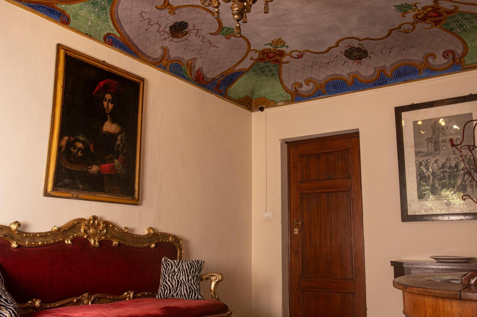 Palazzo Micheletti Lucca Apartment ภายนอก รูปภาพ