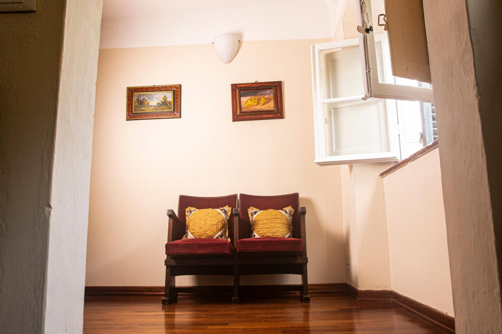 Palazzo Micheletti Lucca Apartment ภายนอก รูปภาพ