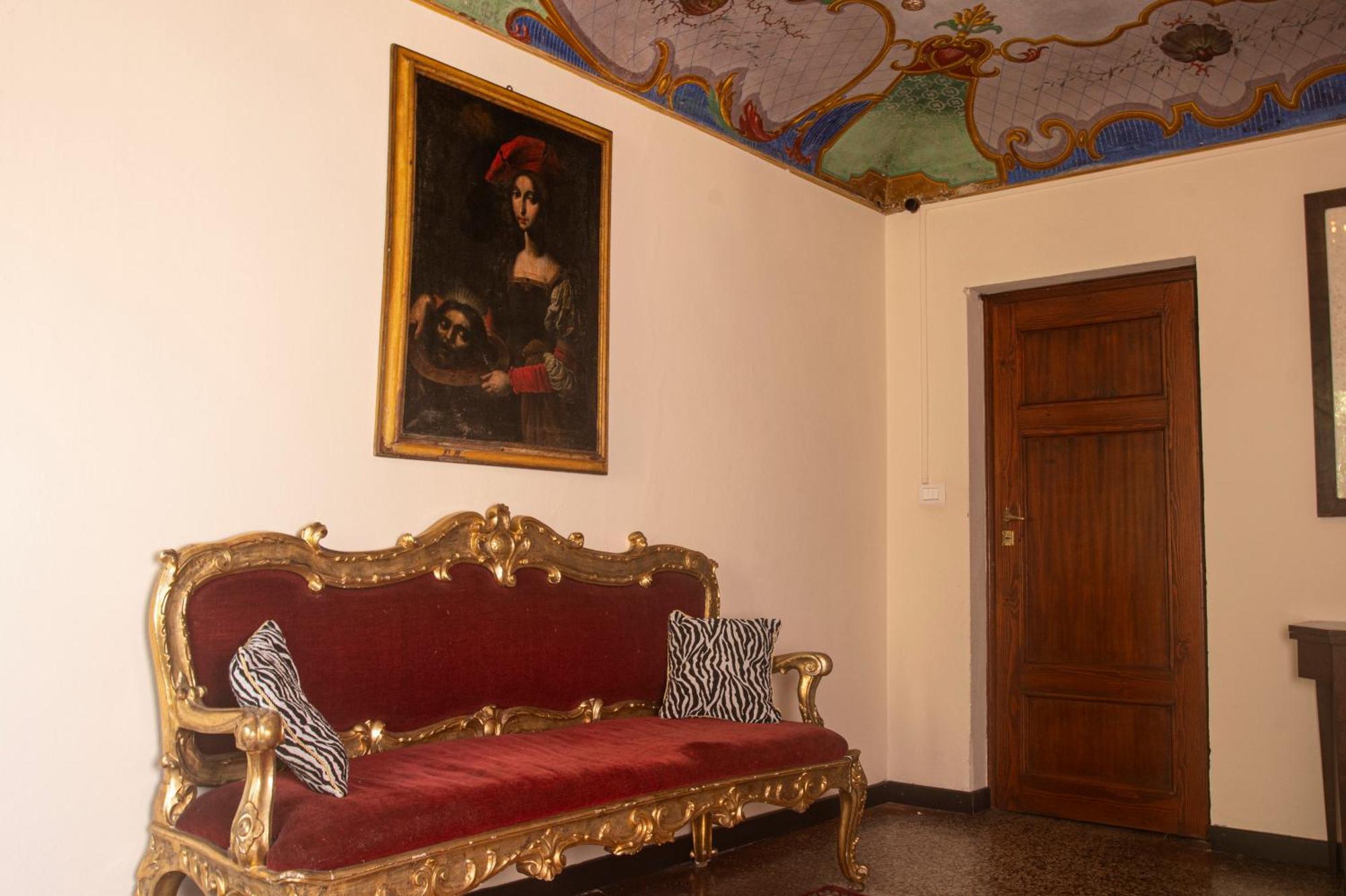 Palazzo Micheletti Lucca Apartment ภายนอก รูปภาพ