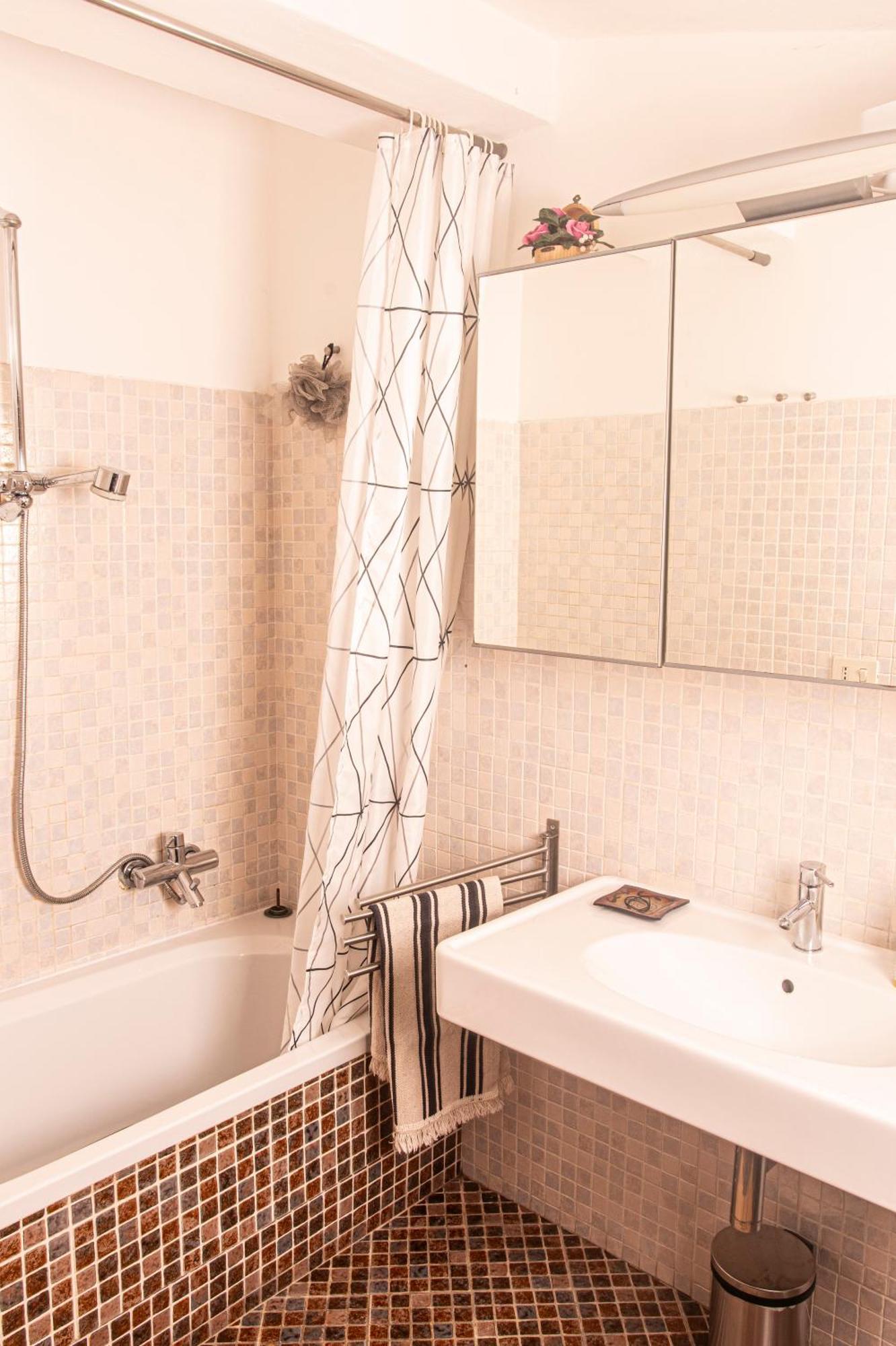 Palazzo Micheletti Lucca Apartment ภายนอก รูปภาพ